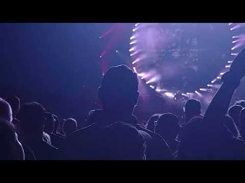 Tears for Fears - Shout - Live at Walnut Creek Amphitheater- Raleigh NC - July 2023.