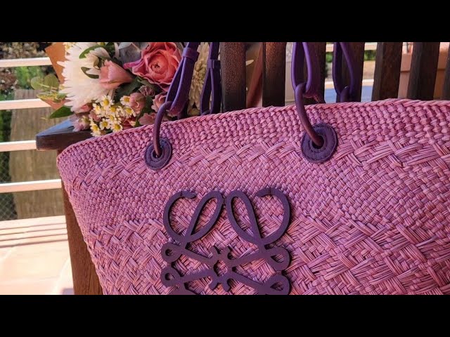 Vídeo relacionado con Xoppia - Organizador de bolsas compatible con bolsa de cesta de anagrama Loewe, forro de fieltro para bolso de mano para mujer (estilo A, mediano)