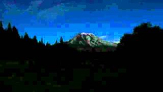 preview picture of video 'Eclipse-moon shadow on Shasta.avi'