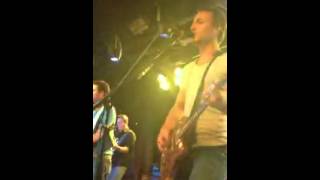 running out of air- love and theft
