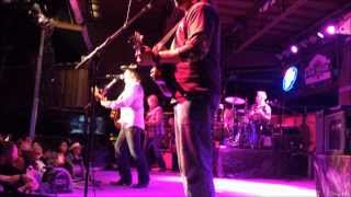 Tracy Lawrence Concert ~ BACKSTAGE Intro ~ Footprints on the Moon