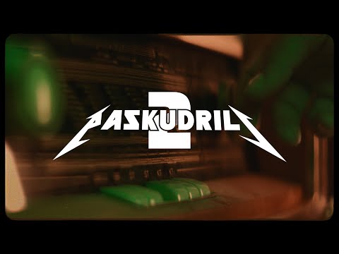 Nathan Hooi and DA BLUE ROOM