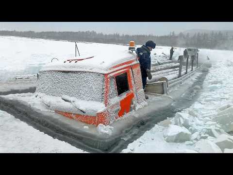 the most dangerous Arctic road.  life of truck drivers in -60C in Chukotka