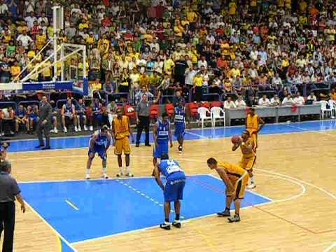 Ultimele minute ale meciului 4 din semifinala