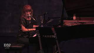 Lari White &quot;Champagne&quot; @ Eddie Owen Presents