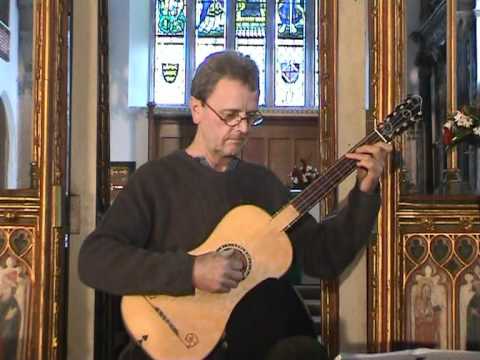 Stephen Gordon performs Gaspar Sanz Pavanne on a Baroque Guitar