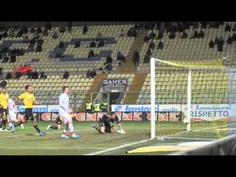 Modena - Padova 2-1, il gol di Ruopolo per il momentaneo 0-1