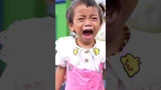 Download lagu Baby crying mp3