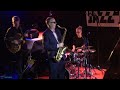 "It Don't Mean A Thing, (If It Ain't Got That Swing)" par le Quartet de Harry Allen..