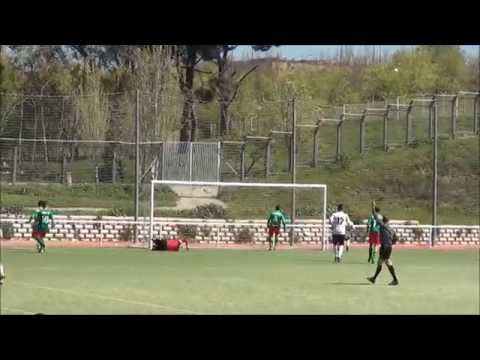Gol de Bengo y ocasión de Hinojo vs Águilas