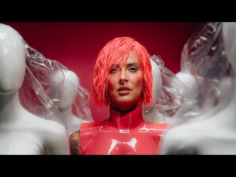 YAENNIVER - MÄNNER LOL (Official Video)