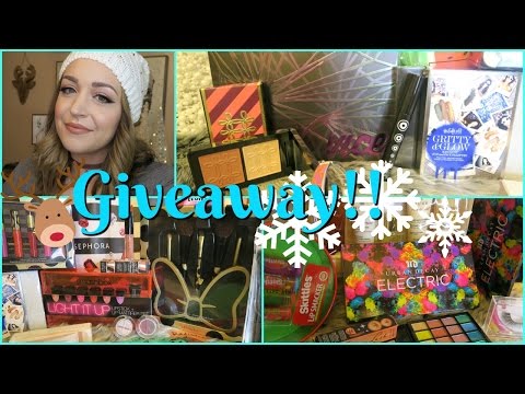 My Biggest Giveaway Ever! Happy Holidays 2016! Urban Decay Palettes MAC Nutcracker Sweet | DreaCN Video