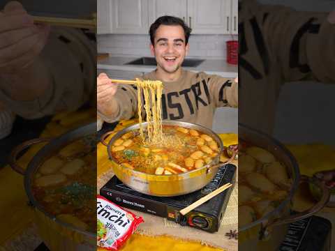 EASY HOTPOT RECIPE! 😋🍜 (spicy homemade hot pot)