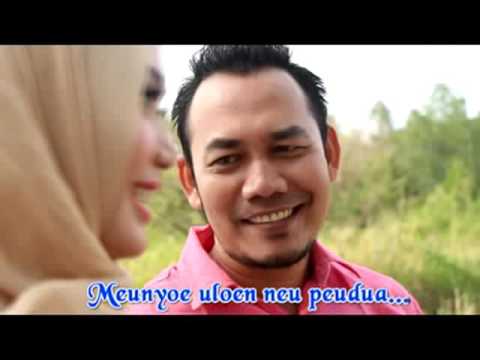 Ayu Kartika Suet Baje Jih Bloe