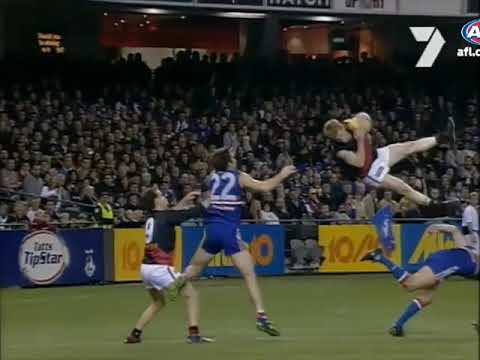 Gary Moorcraft 2001 Mark of the Year in extreme slo-mo