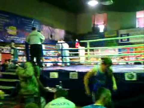 Krystian Dulowski - pierwszy krok bokserski (Gliwice 29.01.2011)