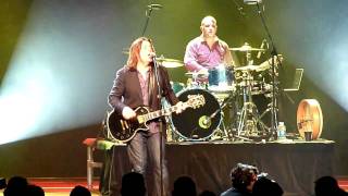 Great Big Sea performing When I Am King @ Moncton Casino February 18th 2011