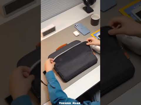 Crocodile design neoprene laptop bag glossy
