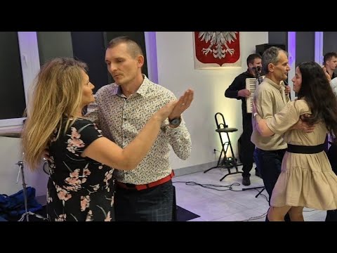 18 10 2025 Tych par przedstawiać nie trzeba, szyk i elegancja na parkiecie. 