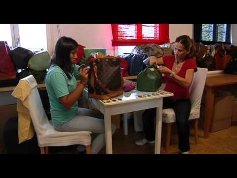 download lagu mp3 mp4 First Class Second Hand, download lagu First Class Second Hand gratis, unduh video klip First Class Second Hand