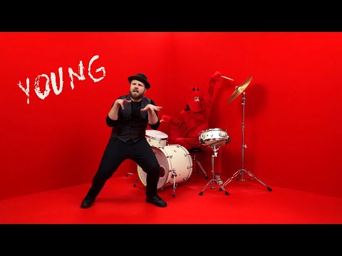 WellBad - Young LIVE (official video)