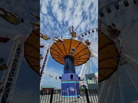 #Giant #Swing #Ride #favorite  #navypier #chicago #Illinois #swing #shortviral #shortstrending