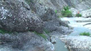 preview picture of video 'Арпатские водопады, возле Зеленогорья / Arpat waterfalls near Zelenogorye in Crimea'