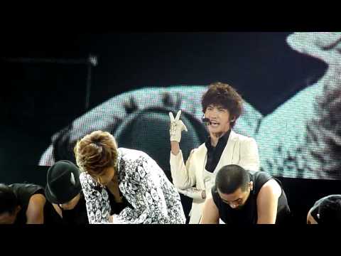 [SMTOWN 2010 - LA] Yunho (U-Know) & Changmin (Max) - MIROTIC [100904]