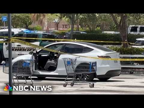 Man fatally shot outside Florida Walmart after dispute over parking space