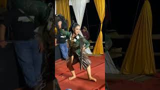 Download lagu niken salindry tidak sadar roknya terbuka #dangdut #shorts #viral mp3 Download lagu niken salindry tidak sadar roknya terbuka #dangdut #shorts #viral mp3