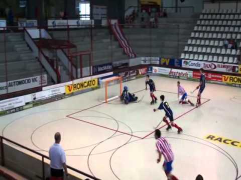 HockeyGlobal.net___Resumen.Puestos 3 y 4. CP Vic - CP Cerceda. Cto. de España Junior.Vic 2011.