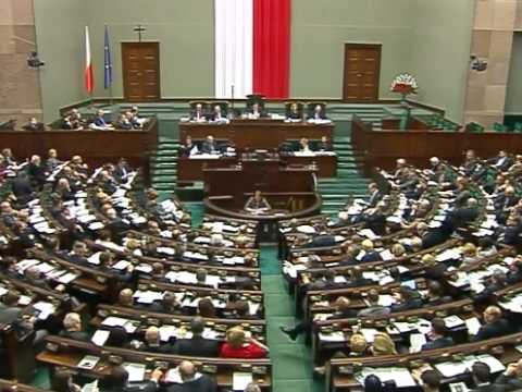 [119/317] Ewa Kopacz: Przechodzimy do rozpatrzenia poprawki 222. Komisja wnosi o odrzucenie tej po..