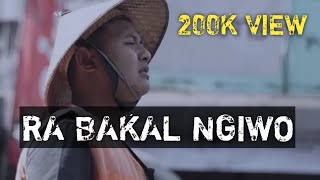 Download lagu RA BAKAL NGIWO - DHE BAZ mp3 Download lagu RA BAKAL NGIWO - DHE BAZ mp3