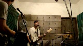 Download lagu Razorbacks - One of my lies (Green Day Cover) mp3