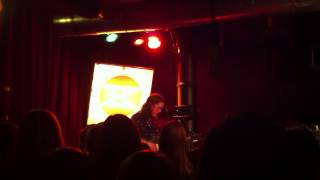 Andreas Moe- Collecting Sunlight Hamburg Knust Bistro