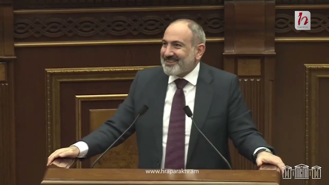 Նիկոլականները ծափահարում են ընդդիմությանը