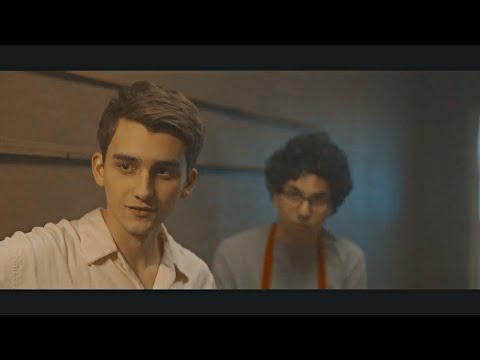 Lockwood and Lucy deleted Towel Scene | Lockwood & Co