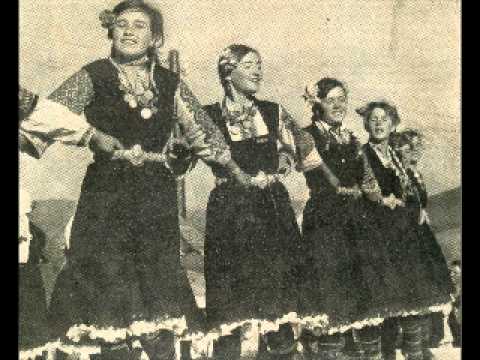 "Чичовите конье" - песен от вечността