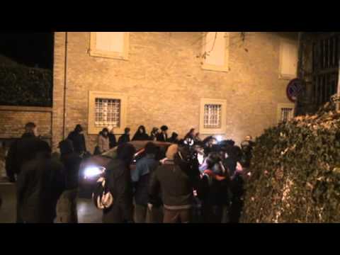 Ruby in Paradiso a Rimini fra contestazioni ed indifferenza