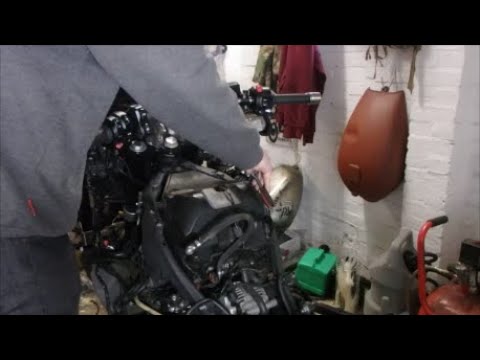 How to remove the fuel tank on a Triumph Trophy 2014