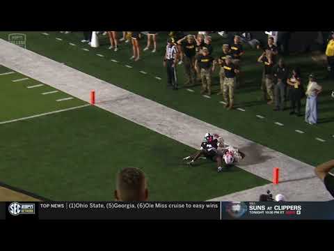 Auburn's Cam Coleman makes INSANE one-handed touchdown catch vs Vanderbilt