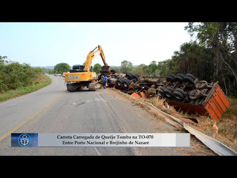 Carreta carregada de queijo tomba na TO-070 entre Porto Nacional e Brejinho de Nazaré
