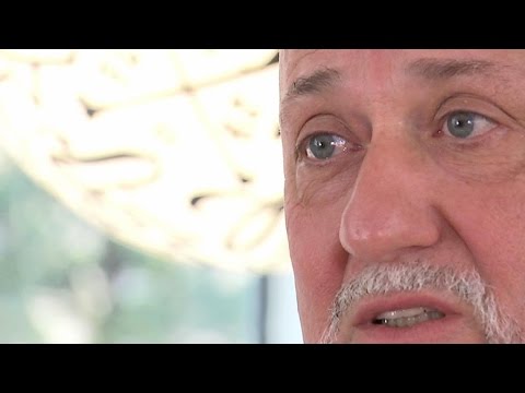 Charlélie Couture rhabillé par Benjamin Biolay