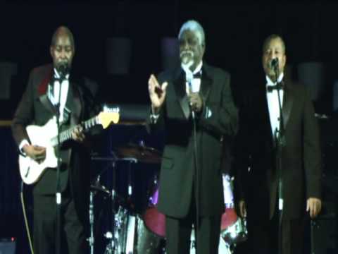 The Story Of Jesus - The Original Legendary Goldenaires