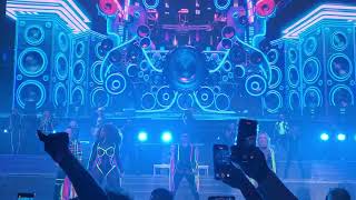 Tus Besos - 90s Pop Tour