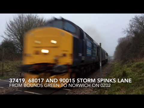 DRS 37419, 68017 and 90015 storm over Spinks Lane on 0Z02