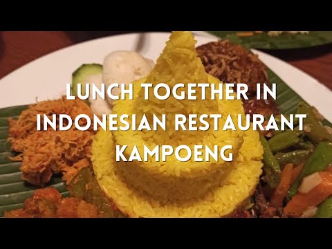 Almoço juntos no restaurante KAMPOENG da Indonésia, Causeway Bay, HK