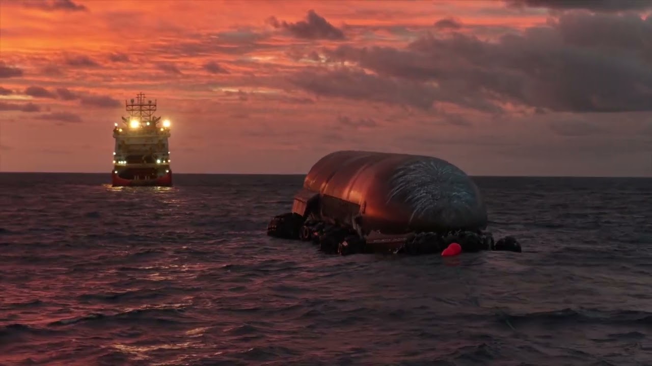 SURREALISTA!MARAVILLOSO VIDEO.STARSHIP 13 SIGUE A LA DERIVA: SPACEX INTENTA RECUPERARLA DEL OCÉANO.
