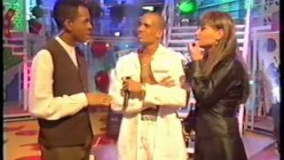 2 Unlimited   Here I Go (Live And Kicking)