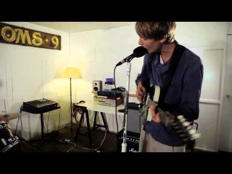 Crushed Beaks Feelers (Live at '9 Dining Rooms')
